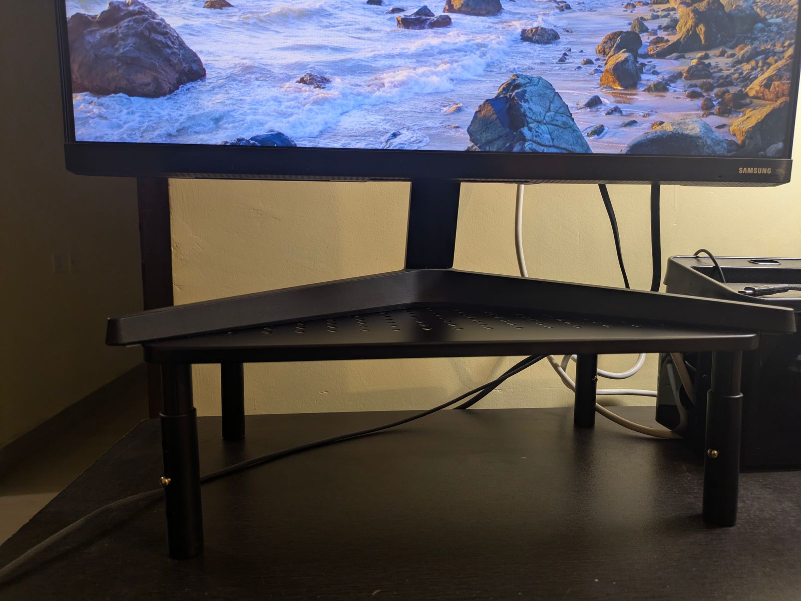Monitor stand under my Samsung monitor